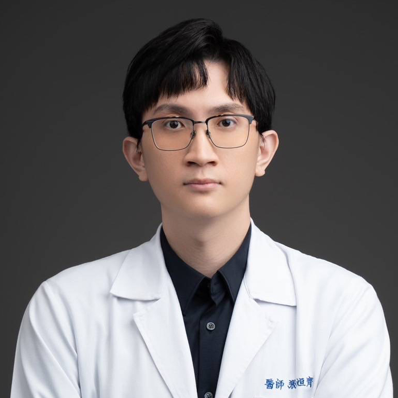 張烜齊 醫師